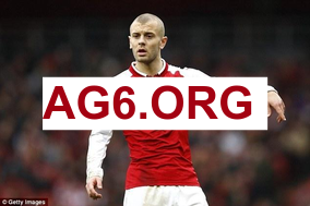 贝弗利：我都不知道库明加会笑这么多，他把快乐找回来了